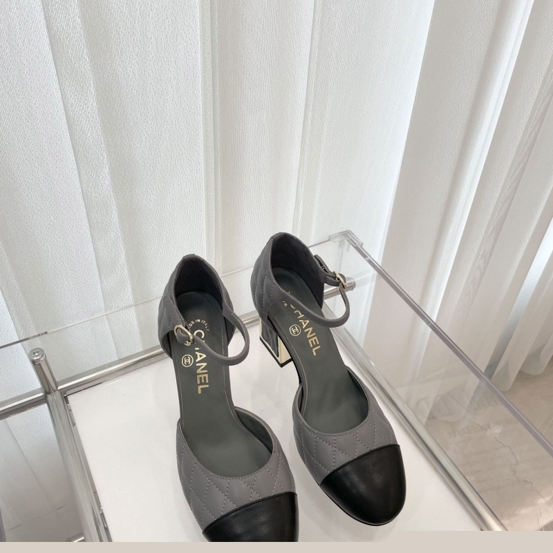 Ch*el sandals